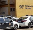 Dupla troca tiros com PM em Barra Mansa e carro