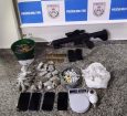 Jovem armado com fuzil morre em troca de tiros com