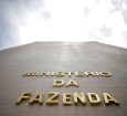 Waack: Governo aumenta imposto para equilibrar contas públicas