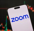 Zoom eleva projeção anual com forte demanda em meio a